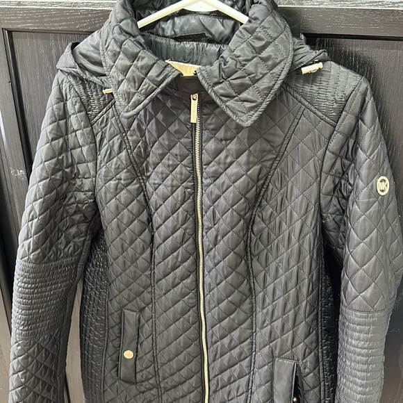 Authentic Michael Kors, Quilted Jacket - Picture 5 of 12